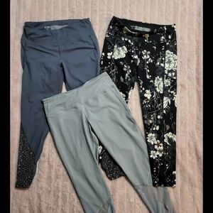 Victoria's Secert Sport Leggings 3 Pair Women's